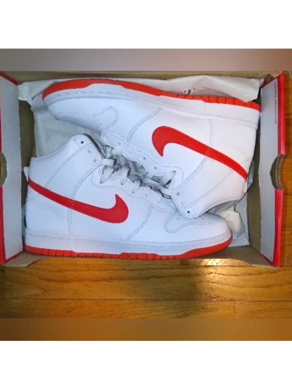 Nike Dunk Hi Retro White And Picante Red NIB | Size 9 M